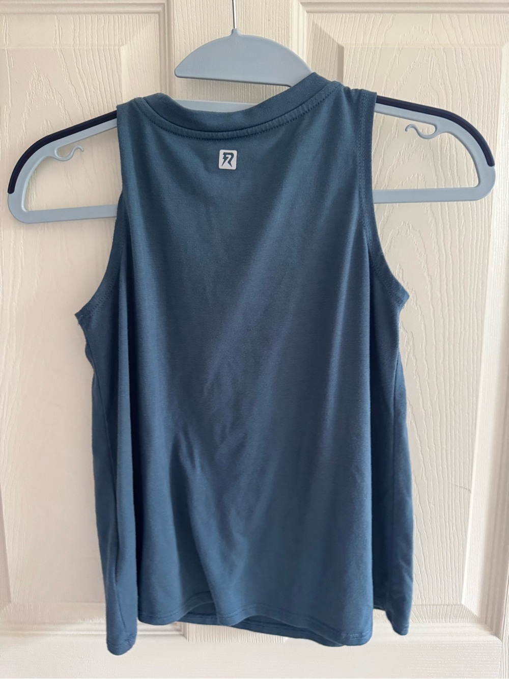 Runway The Boxy Muscle Tank - Teal Blue - Picture 4 of 5
